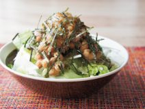 シーチキンなめたけ海苔わさび納豆サラダ