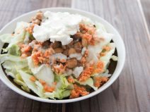 クリームチーズ鮭バジル納豆サラダ