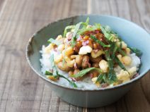 大葉梅もろみエビ天かす納豆麦ごはん