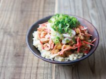 ネギたこわさ桜えび納豆玄米ご飯